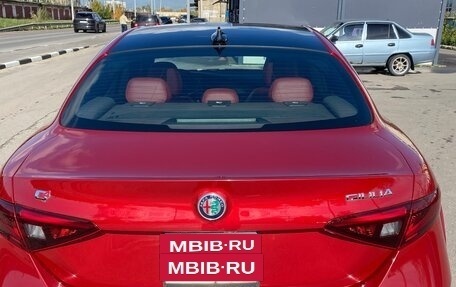 Alfa Romeo Giulia II, 2017 год, 3 000 000 рублей, 11 фотография