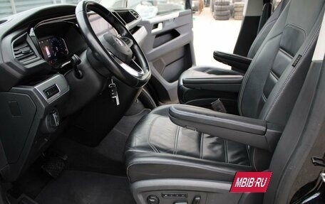 Volkswagen Multivan T6 рестайлинг, 2019 год, 5 990 000 рублей, 18 фотография