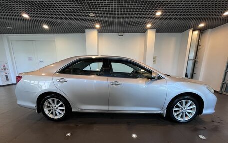 Toyota Camry, 2012 год, 1 540 000 рублей, 2 фотография