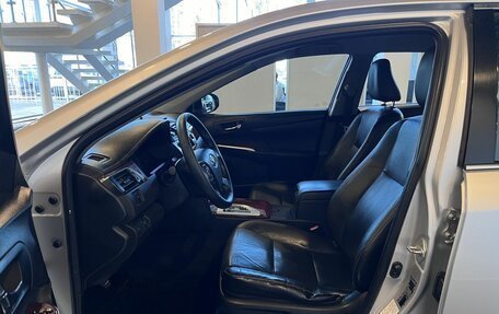 Toyota Camry, 2012 год, 1 540 000 рублей, 16 фотография