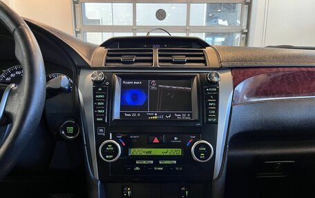 Toyota Camry, 2012 год, 1 540 000 рублей, 13 фотография