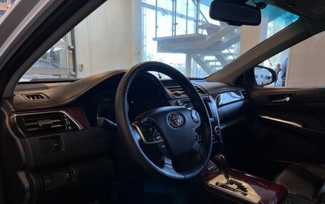 Toyota Camry, 2012 год, 1 540 000 рублей, 23 фотография
