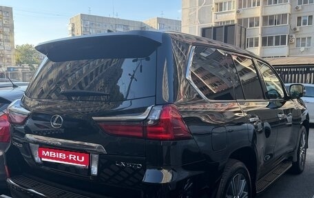 Lexus LX III, 2017 год, 6 800 000 рублей, 5 фотография