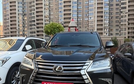 Lexus LX III, 2017 год, 6 800 000 рублей, 2 фотография