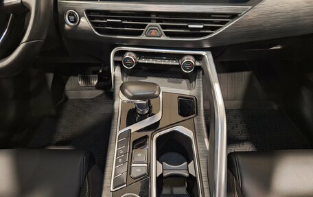 Geely Tugella FY11, 2023 год, 2 450 000 рублей, 13 фотография