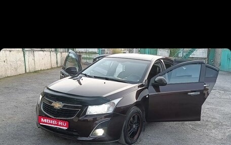 Chevrolet Cruze II, 2013 год, 725 000 рублей, 1 фотография
