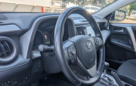 Toyota RAV4, 2017 год, 2 359 000 рублей, 7 фотография