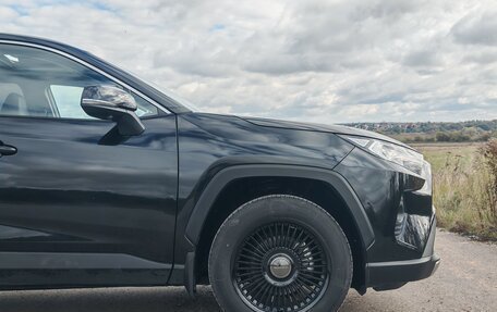 Toyota RAV4, 2022 год, 3 300 000 рублей, 8 фотография