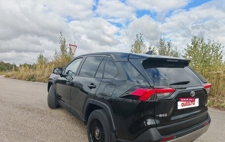 Toyota RAV4, 2022 год, 3 300 000 рублей, 12 фотография
