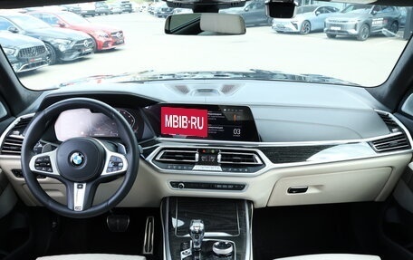 BMW X7, 2021 год, 9 800 000 рублей, 11 фотография