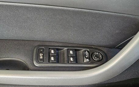 Peugeot 308 II, 2011 год, 549 000 рублей, 15 фотография