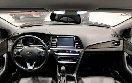Hyundai Sonata VII, 2018 год, 1 580 000 рублей, 18 фотография