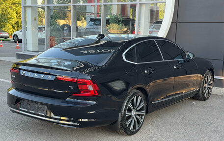 Volvo S90 II рестайлинг, 2021 год, 3 184 000 рублей, 6 фотография
