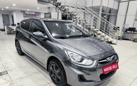 Hyundai Solaris II рестайлинг, 2012 год, 499 000 рублей, 3 фотография