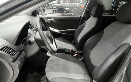 Hyundai Solaris II рестайлинг, 2012 год, 499 000 рублей, 16 фотография