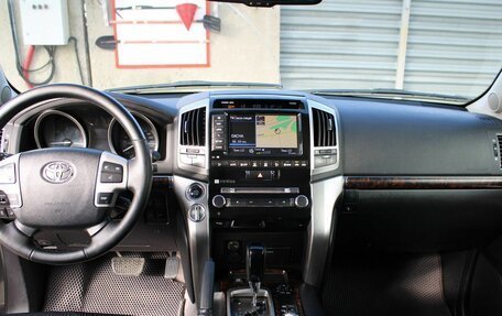 Toyota Land Cruiser 200, 2012 год, 3 380 000 рублей, 9 фотография