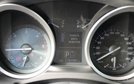 Toyota Land Cruiser 200, 2012 год, 3 380 000 рублей, 11 фотография
