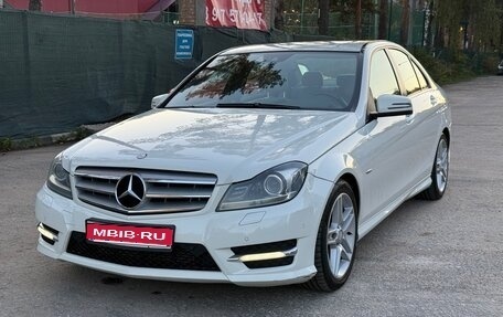 Mercedes-Benz C-Класс, 2011 год, 1 650 000 рублей, 1 фотография