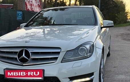 Mercedes-Benz C-Класс, 2011 год, 1 650 000 рублей, 5 фотография