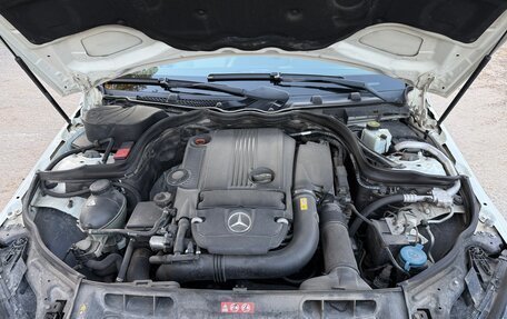 Mercedes-Benz C-Класс, 2011 год, 1 650 000 рублей, 9 фотография