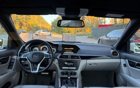 Mercedes-Benz C-Класс, 2011 год, 1 650 000 рублей, 12 фотография
