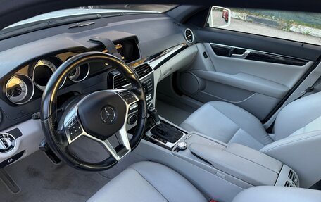 Mercedes-Benz C-Класс, 2011 год, 1 650 000 рублей, 13 фотография