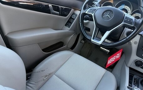 Mercedes-Benz C-Класс, 2011 год, 1 650 000 рублей, 16 фотография
