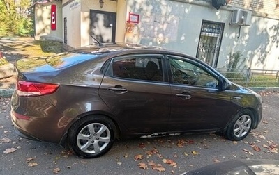 KIA Rio III рестайлинг, 2015 год, 505 000 рублей, 1 фотография