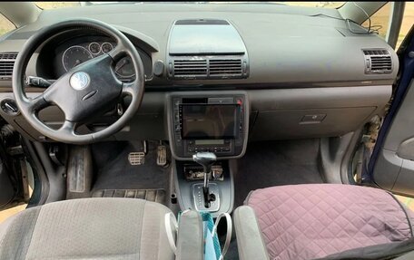 Volkswagen Sharan I рестайлинг, 2006 год, 350 000 рублей, 3 фотография