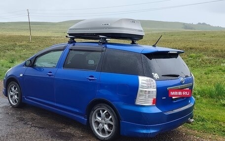 Toyota Wish II, 2004 год, 950 000 рублей, 5 фотография