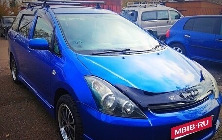 Toyota Wish II, 2004 год, 950 000 рублей, 2 фотография