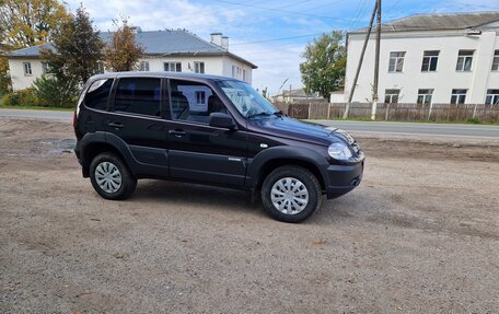 Chevrolet Niva I рестайлинг, 2013 год, 575 000 рублей, 9 фотография