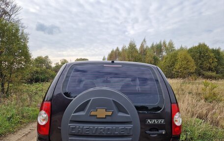Chevrolet Niva I рестайлинг, 2013 год, 575 000 рублей, 7 фотография