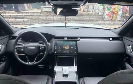 Land Rover Range Rover Velar I, 2024 год, 6 фотография