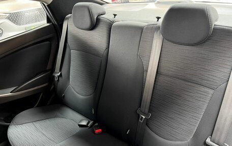 Hyundai Solaris II рестайлинг, 2015 год, 1 090 000 рублей, 9 фотография