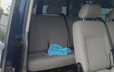 Volkswagen Caravelle T5, 2005 год, 890 000 рублей, 12 фотография