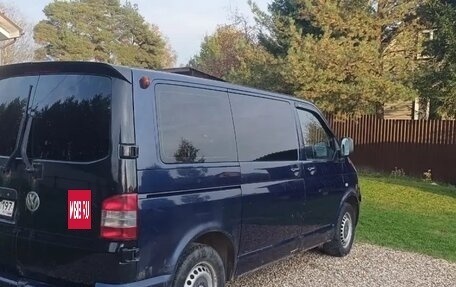 Volkswagen Caravelle T5, 2005 год, 890 000 рублей, 8 фотография