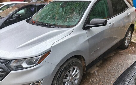 Chevrolet Equinox III, 2020 год, 1 750 000 рублей, 2 фотография