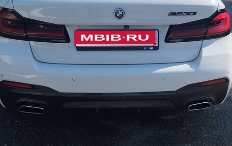 BMW 5 серия, 2021 год, 5 600 000 рублей, 8 фотография