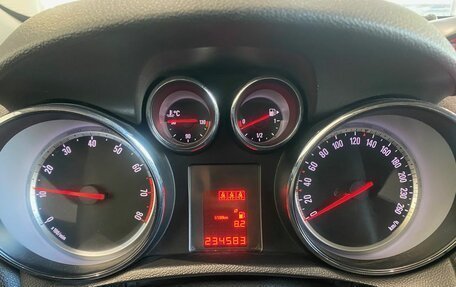 Opel Mokka I, 2013 год, 896 000 рублей, 27 фотография