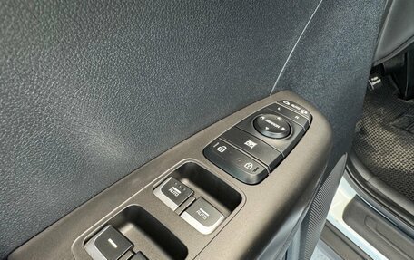 KIA Sportage IV рестайлинг, 2019 год, 2 000 000 рублей, 18 фотография