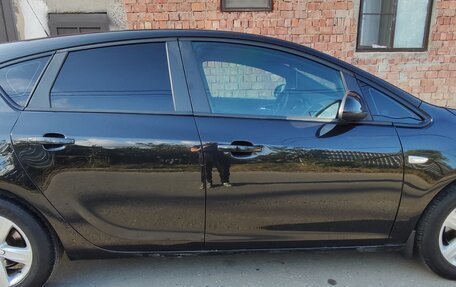 Opel Astra J, 2011 год, 620 000 рублей, 7 фотография