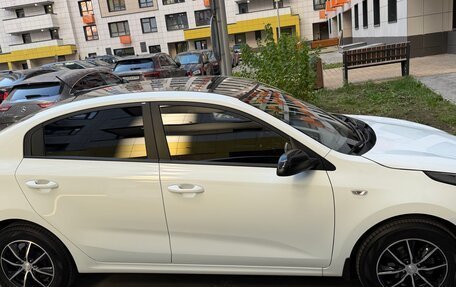 KIA Rio IV, 2021 год, 1 494 000 рублей, 4 фотография