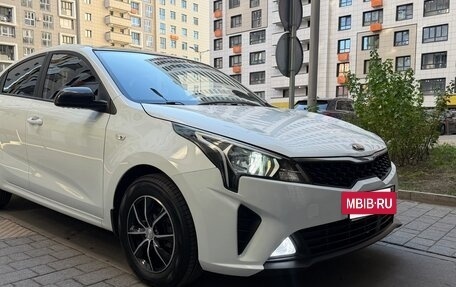KIA Rio IV, 2021 год, 1 494 000 рублей, 3 фотография