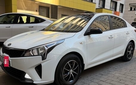 KIA Rio IV, 2021 год, 1 494 000 рублей, 8 фотография