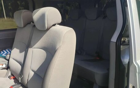 Hyundai H-1 II рестайлинг, 2014 год, 7 фотография