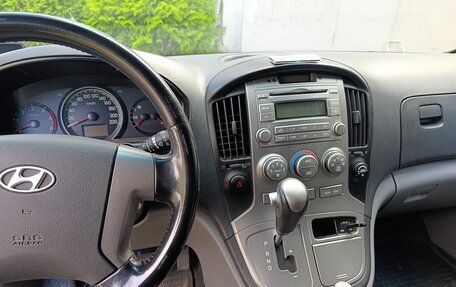 Hyundai H-1 II рестайлинг, 2014 год, 9 фотография