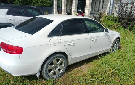Audi A4, 2010 год, 820 000 рублей, 4 фотография