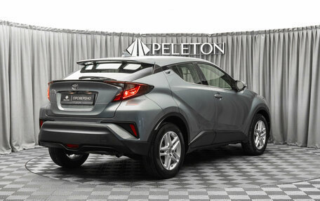 Toyota C-HR I рестайлинг, 2021 год, 2 580 000 рублей, 5 фотография