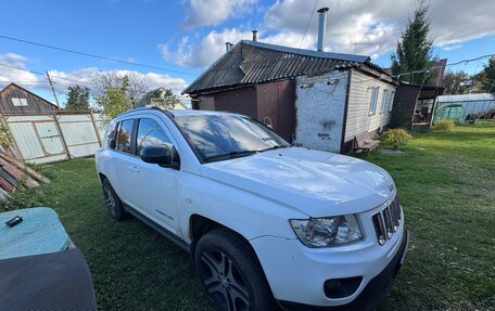 Jeep Compass I рестайлинг, 2012 год, 800 000 рублей, 3 фотография